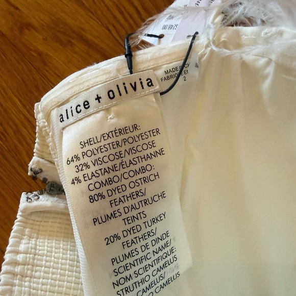 Alice + Olivia Ceresi Cream Feather Trim Crop Top Size 2 - Picture 3 of 4